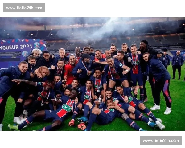 意甲最新赛果分析：巅峰对决激烈上演，争冠形势愈加扑朔迷离